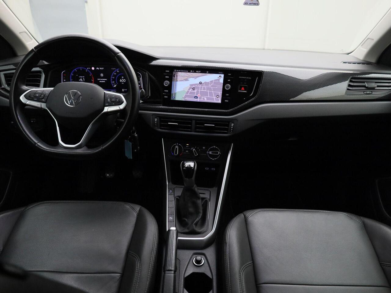 Volkswagen Taigo 1.0 TSI 95pk Life · Leder · Apple Carplay/Android Auto · Stoelverwarming · Navigatie ·