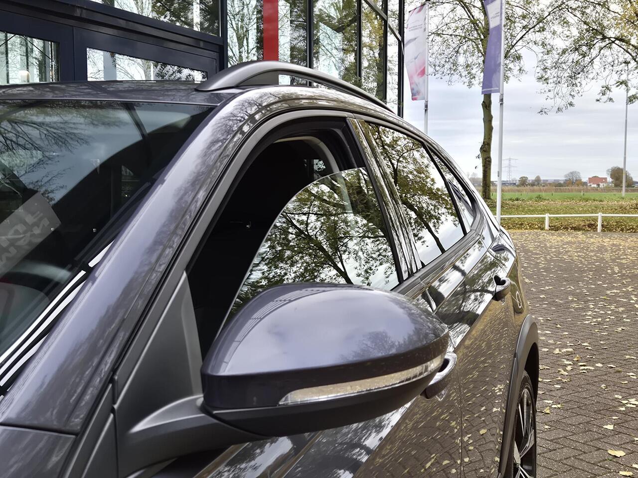 Volkswagen Taigo 1.0 TSI Life | Navigatie | Climate Control | Parkeersensoren + Camera | Cruise Control | Licht metalen velgen