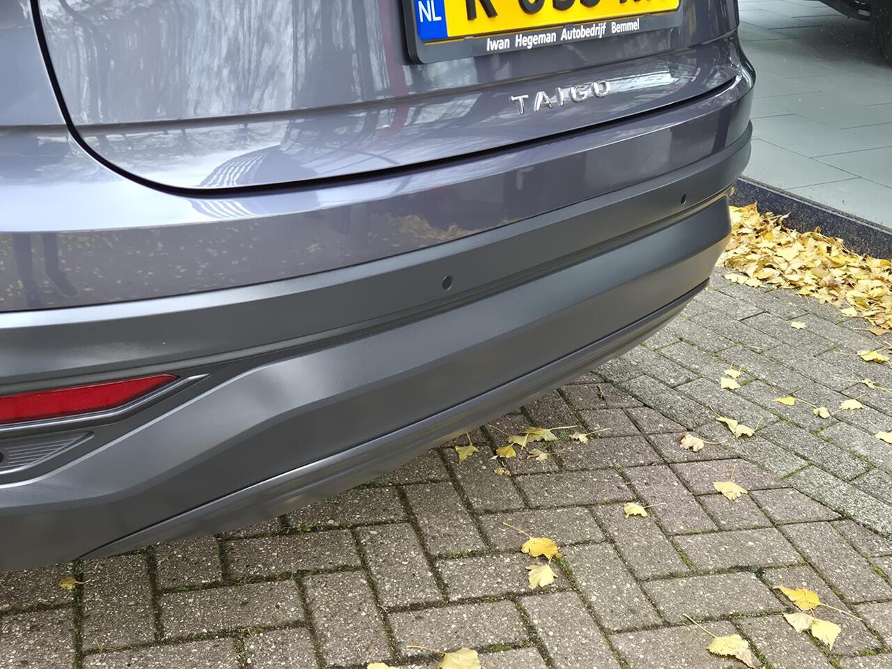 Volkswagen Taigo 1.0 TSI Life | Navigatie | Climate Control | Parkeersensoren + Camera | Cruise Control | Licht metalen velgen