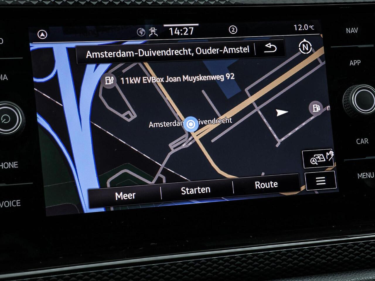 Volkswagen Taigo 1.0 TSI 95pk Life · Apple/Android Car Play · ACC · Navigatie · LED Koplampen · Elek. Inklapbare Spiegels · 16"Velgen · Garantie t/m 28-11-2026 of 100.000km