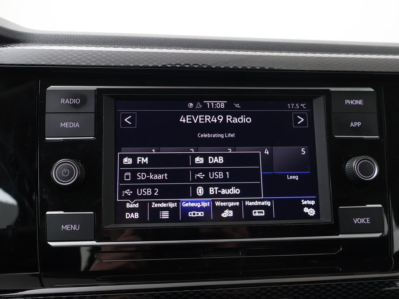 Volkswagen Taigo 1.0 TSI Life | 110 PK | Automaat | Achteruitrijcamera | Adaptive cruise control |