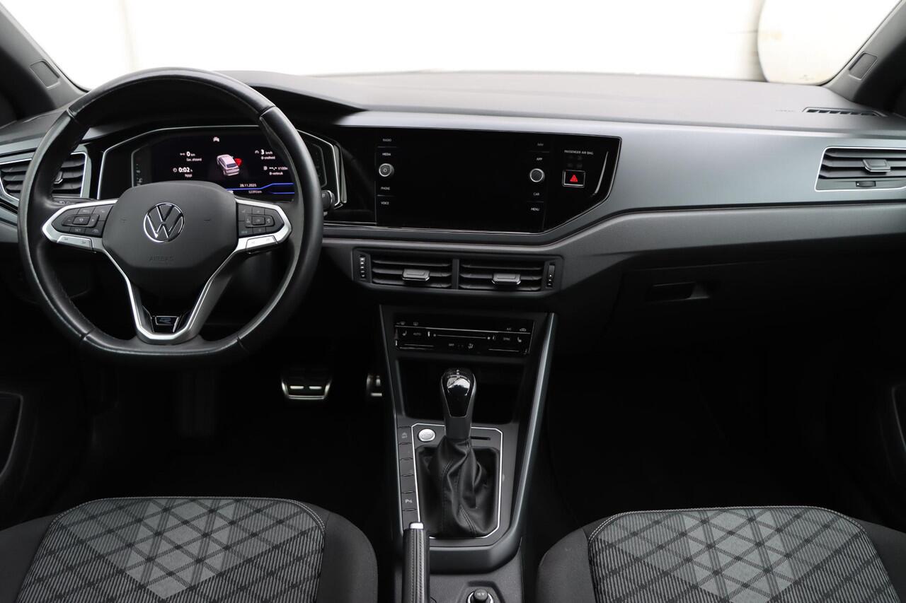 Volkswagen Taigo 1.0 TSI R-Line 110pk DSG7 | Stoelverwarming | Camera | Parkassist | Carplay