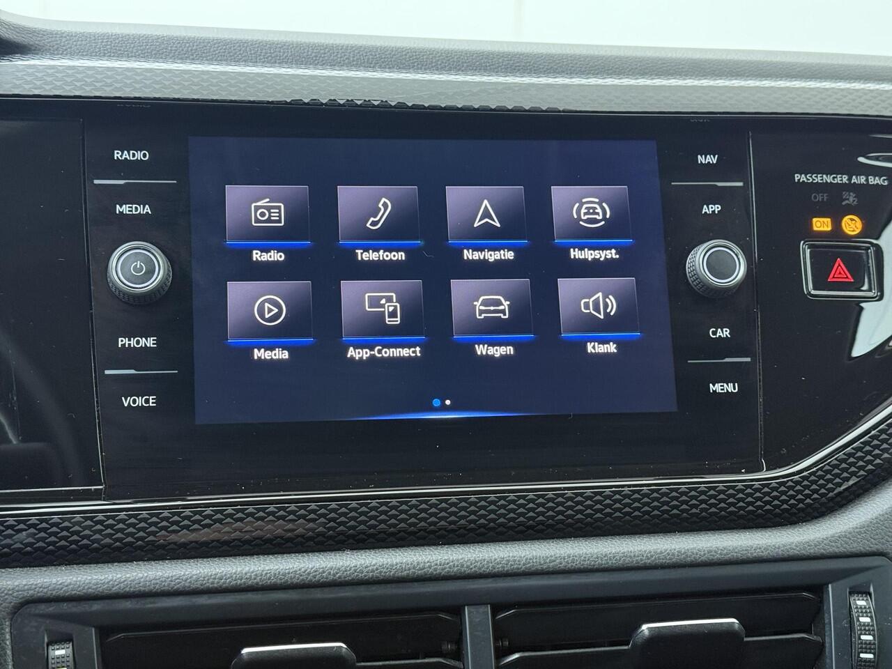 Volkswagen Taigo 1.0 TSI Life | 95 PK | Navigatiesysteem | Climate control | Adaptive cruise control |