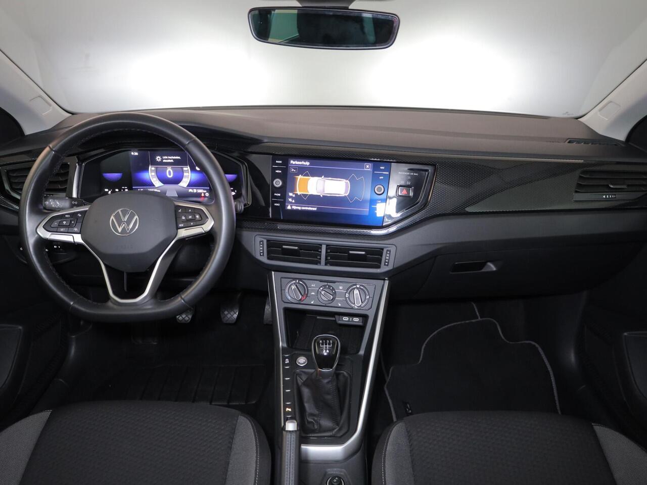 Volkswagen Taigo 1.0 TSI Life 95 pk | Verlengde garantie | Navigatie | Parkeersensoren | Achteruitrijcamera | Stoelverwarming | Keyless |