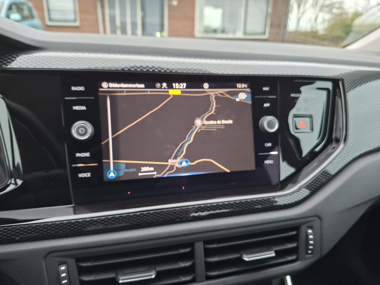 Volkswagen Taigo 1.0 TSI Life Business PDC V+A | NL-auto | rijklaarprijs !!