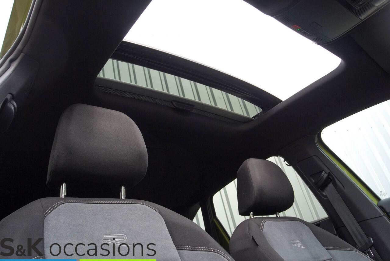 Volkswagen Taigo 1.5 TSI R-Line PANO Navi ACC Keyless