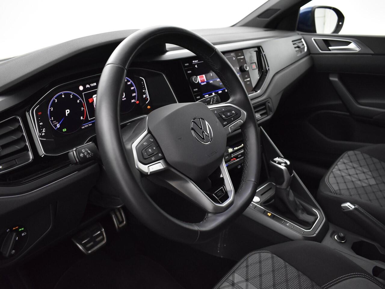 Volkswagen Taigo 1.0 Tsi 115pk DSG R-Line · Keyless · Camera · Apple/Android Car Play · P-Sensoren · 16'' Inch · Garantie t/m 31-05-2026 of 100.000km