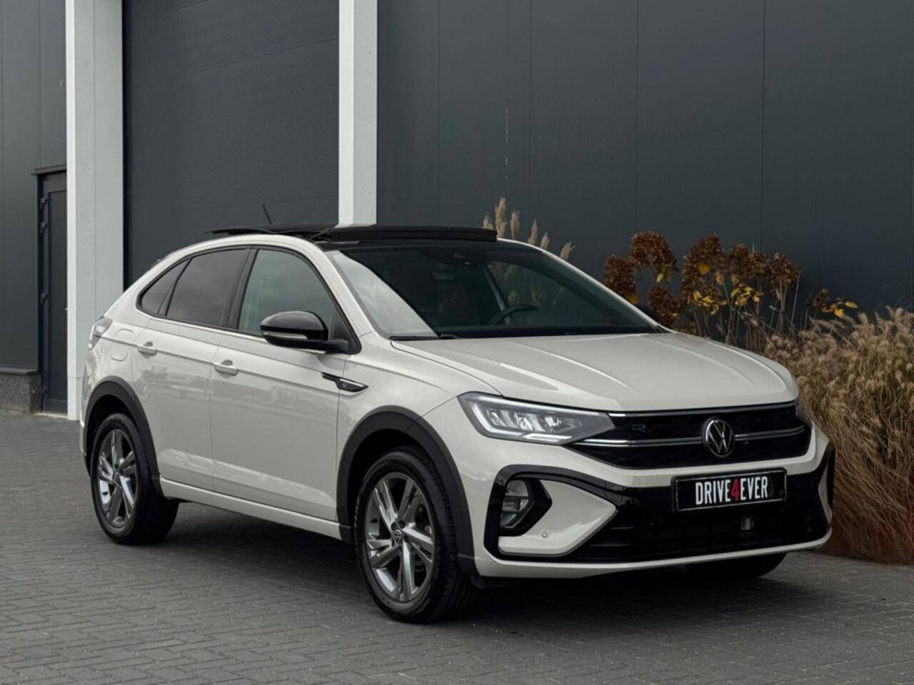 Volkswagen Taigo 1.0 TSI R-Line FULL PANO APPLE CARPLAY LED SPORTVELGEN