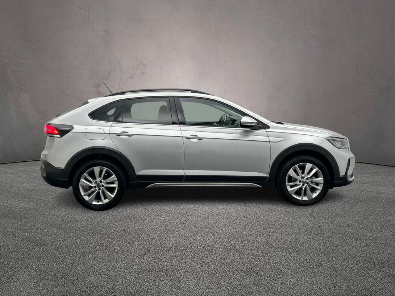 Volkswagen Taigo Life Edition 1.0 TSI 95pk Adaptive cruise control, Achteruitrijcamera, LED koplampen, Airco, App connect, DAB, Radio, Parkeersensor achter