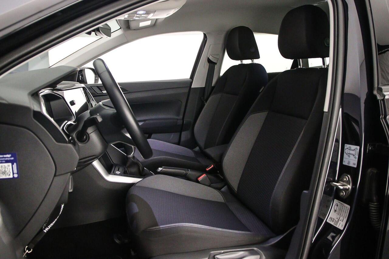 Volkswagen Taigo Life Edition 1.0 TSI 95pk Adaptive cruise control, Achteruitrijcamera, LED koplampen, App connect, Airco, Parkeersensor achter, DAB, Radio, Bluetooth