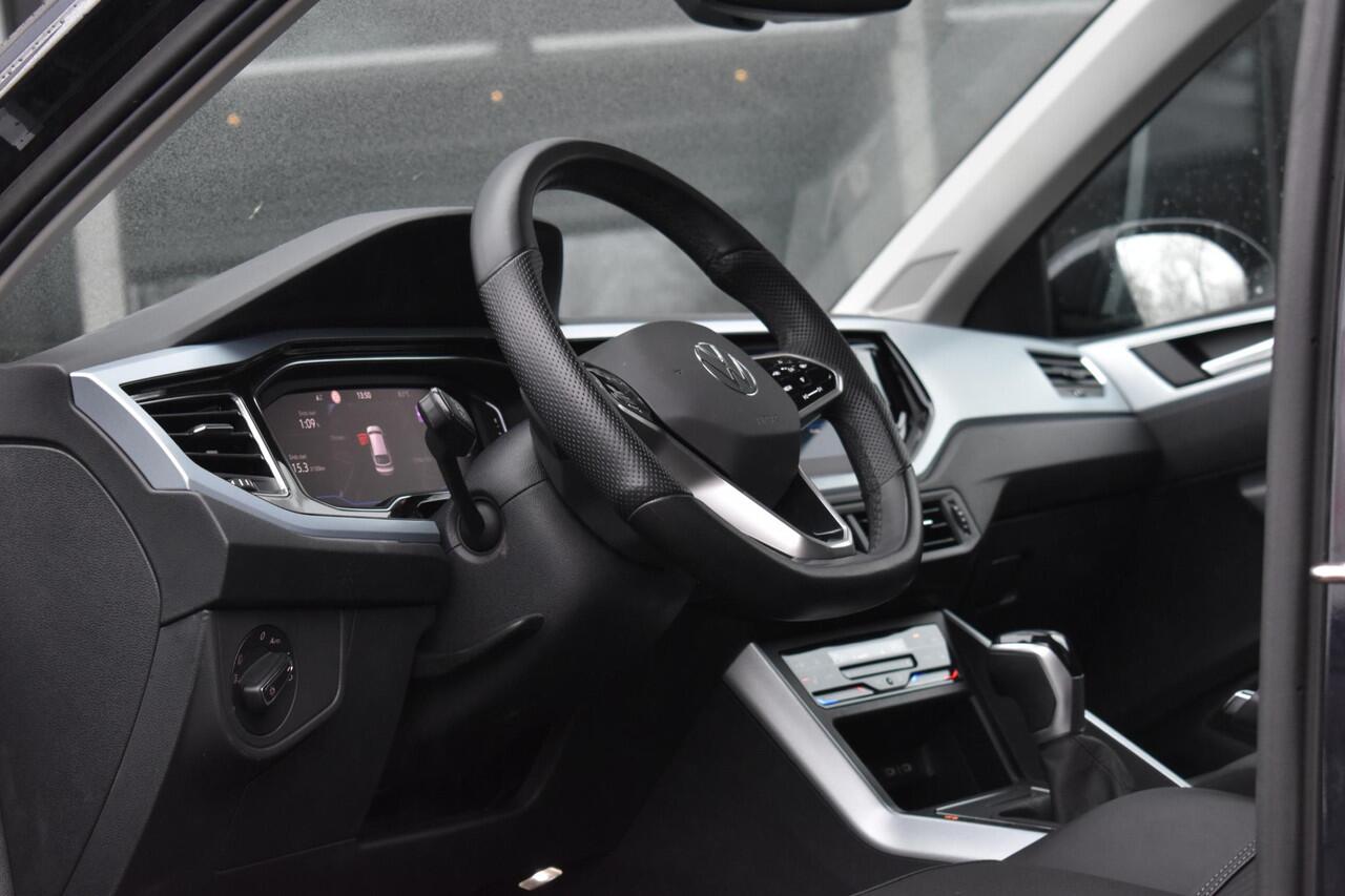 Volkswagen Taigo 1.5 TSI Business Virtual Keyless Camera