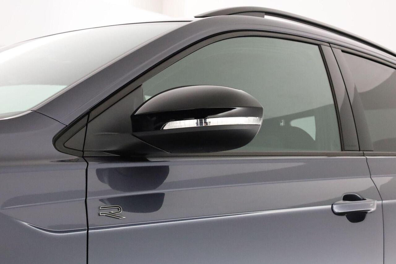 Volkswagen Taigo R-Line Edition 1.0 TSI 85 kW / 116 pk Volkswagen Taigo R-Line Edition 1.0 TSI 116PK Black Style