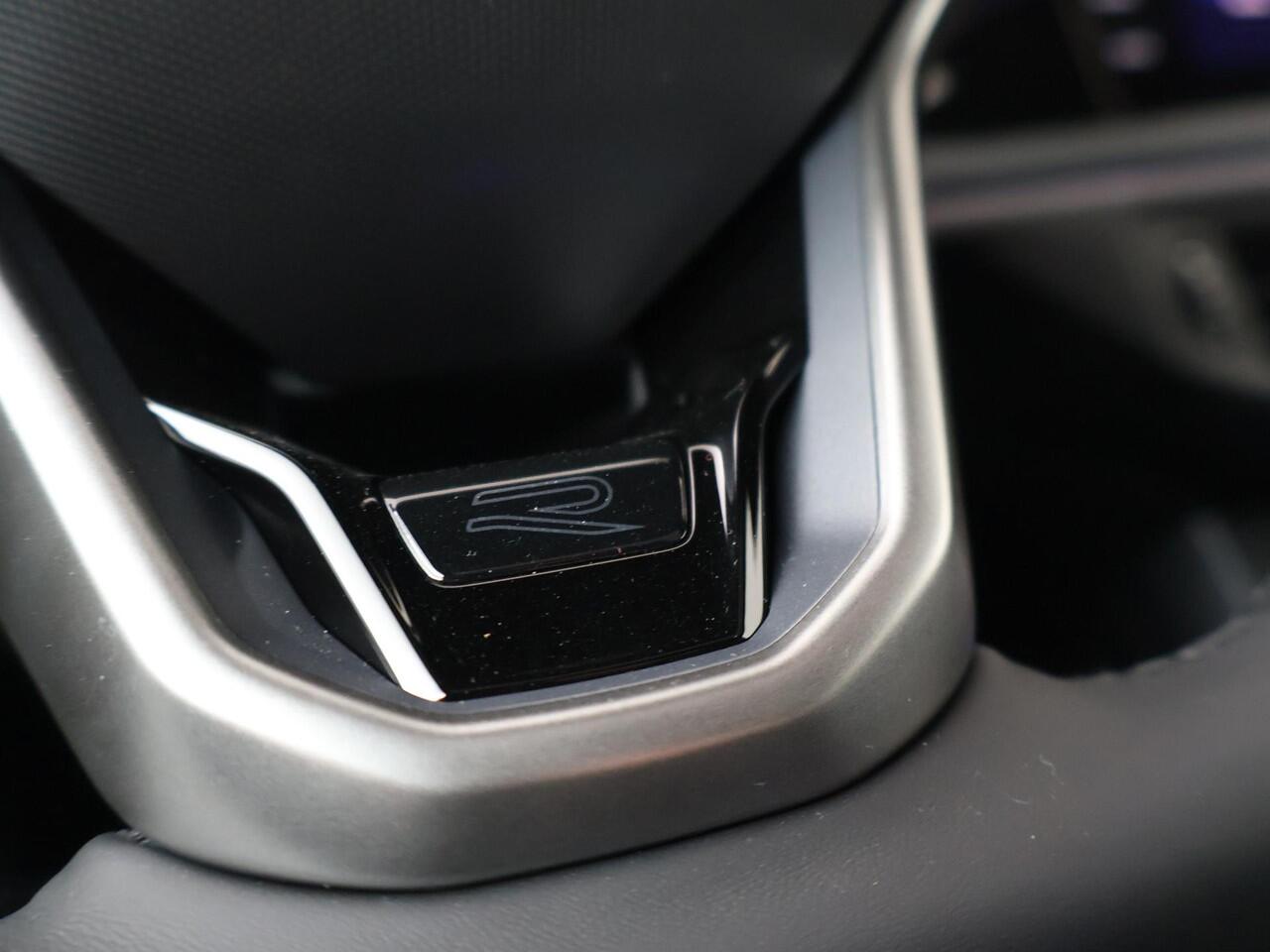 Volkswagen Taigo R-Line-Edition 1.0 85 kW / 116 pk TSI CUV 7 versn. | Panoramadak |