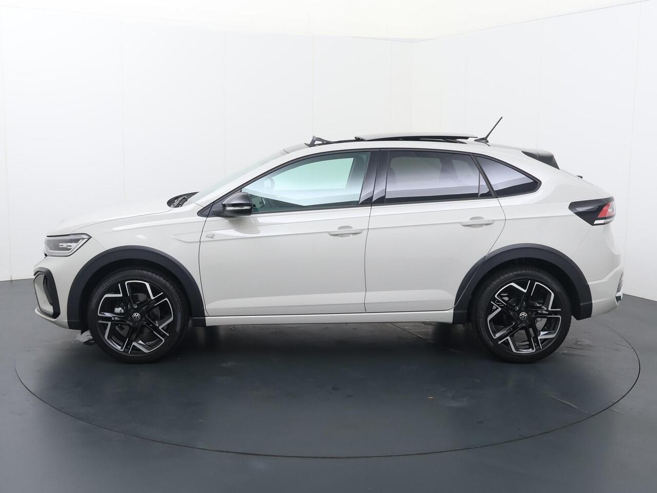 Volkswagen Taigo R-Line-Edition 1.0 85 kW / 116 pk TSI CUV 7 versn. | Panoramadak |