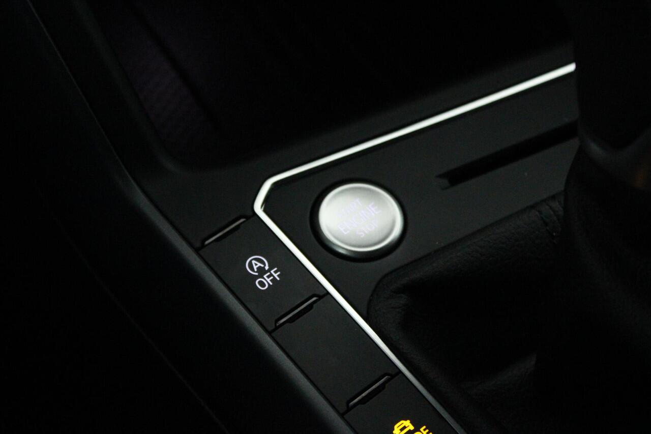 Volkswagen Taigo 1.0 TSI 116pk DSG 2x R-Line Camera Stoelverwarming Keyless Virtual Cockpit Carplay