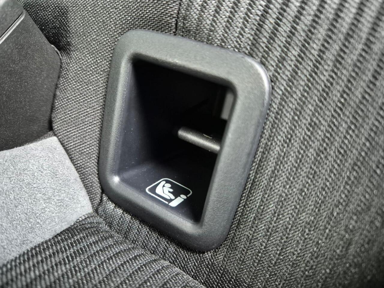 Volkswagen Taigo 1.5 TSI OPF DSG R-Line 150pk | BTW | IQ | Automaat | Virtual | Trekhaak | Camera | Carplay