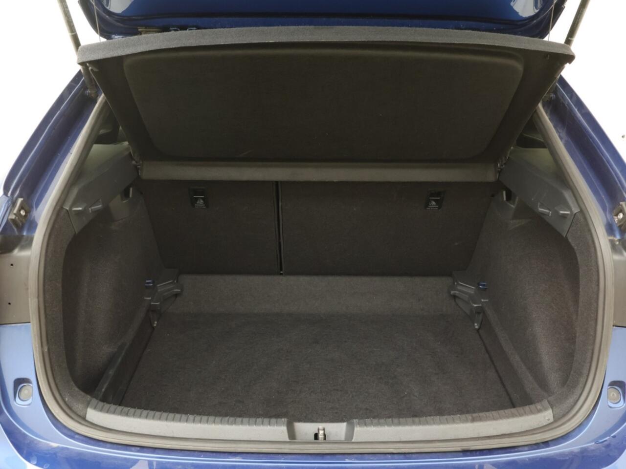 Volkswagen Taigo 1.0 TSI R-Line | Schuif-/kanteldak | Carplay | Adapt. Cruise