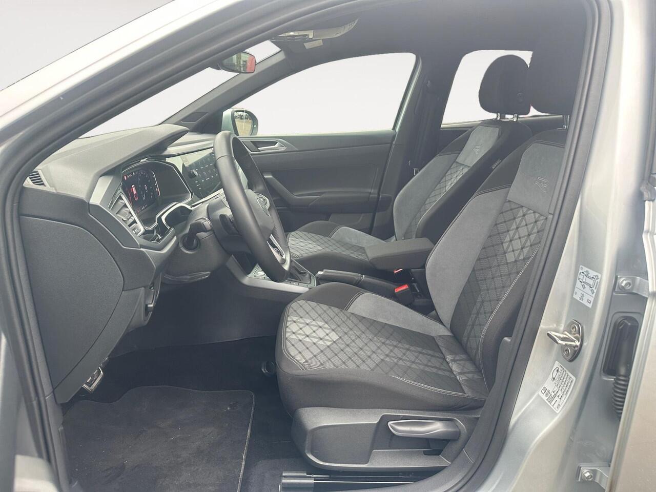 Volkswagen Taigo 1.0 TSI R-Line Edition | AUTOMAAT | CAMERA | APPLE CAR PLAY ANDROID AUTO | Cruise | DAB |