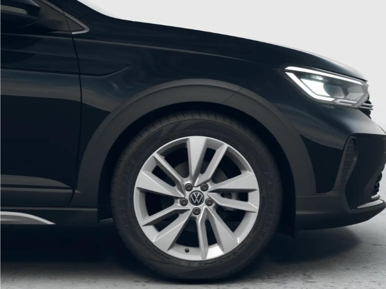 Volkswagen Taigo Life Edition 1.0 TSI 95 PK 5 versn. Hand · Achteruitrijcamera · Draadloze telefoonlader · Multimedia Pakket · Trekhaak afneembaar