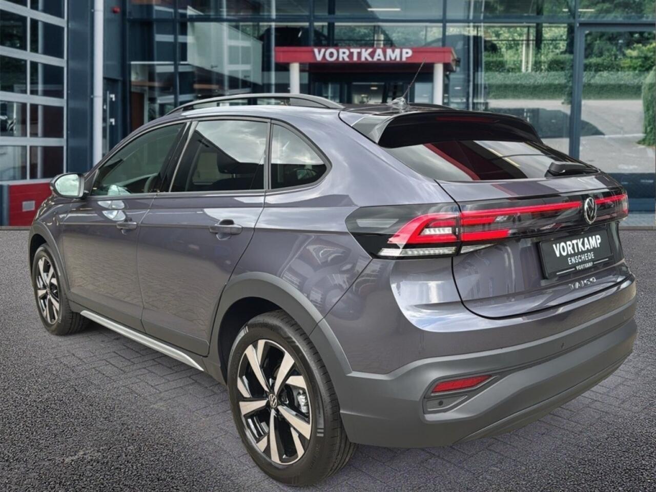 Volkswagen Taigo 1.0 TSI DSG LIFE CAMERA/TREKHAAK/CARPLAY/STOELVERW