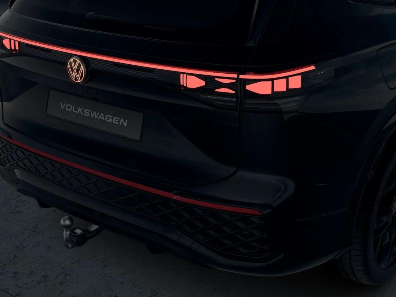 Volkswagen Tayron R-Line-Edition 1.5 eHybrid 200 kW / 272 pk SUV 6 v