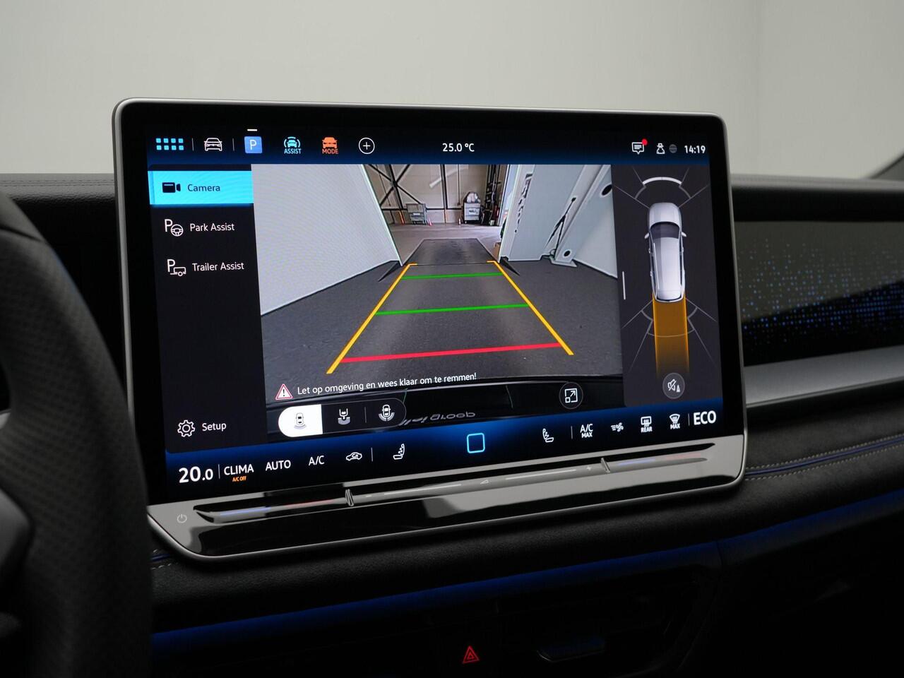 Volkswagen Tayron 1.5 eHybrid 204 pk DSG R-Line Edition | Panoramadak | Trekhaak | Adaptief onderstel | Harman/Kardon | Massage | Achteruitrijcamera