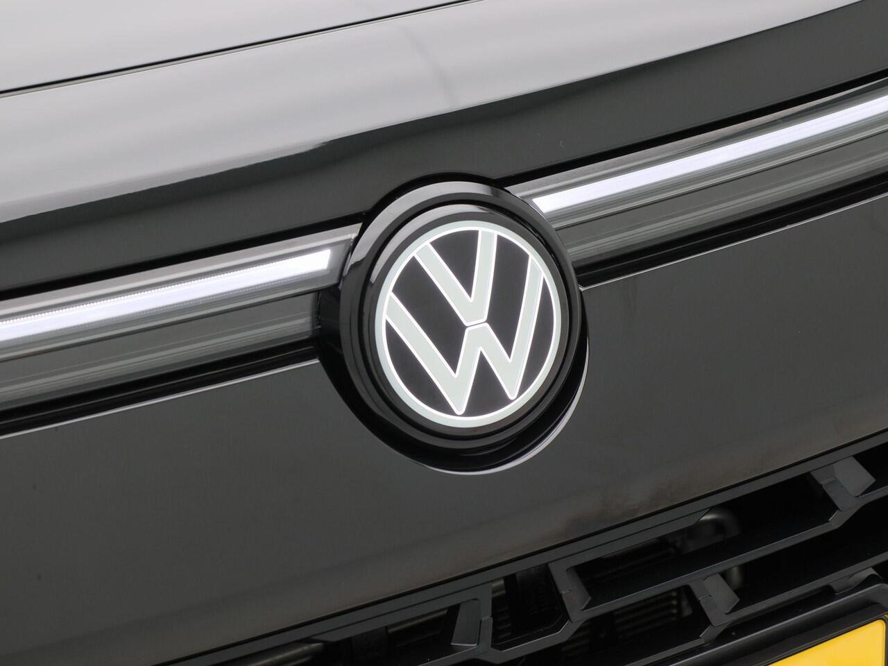 Volkswagen Tayron 1.5 204 Pk eHybrid Automaat Life Edition | Trekhaak | Elektrische Achterklep | Full LED | Carplay | Privacy Glass | Camera | Climate Control | Parkeersensoren | 18 Inch | 71 Km