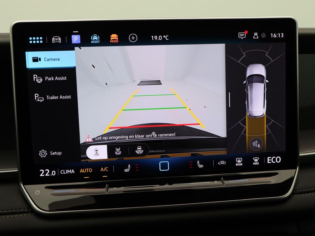 Volkswagen Tayron 1.5 204 Pk eHybrid Automaat Life Edition | Trekhaak | Elektrische Achterklep | Full LED | Carplay | Privacy Glass | Camera | Climate Control | Parkeersensoren | 18 Inch | 71 Km