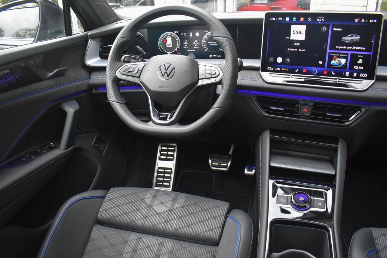 Volkswagen Tayron 1.5 eTSI R-Line Edition Pano Camera ACC Sfeerverli
