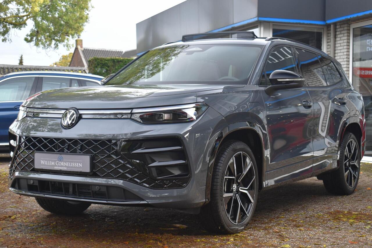 Volkswagen Tayron 1.5 eTSI R-Line Edition Pano Camera ACC Sfeerverli