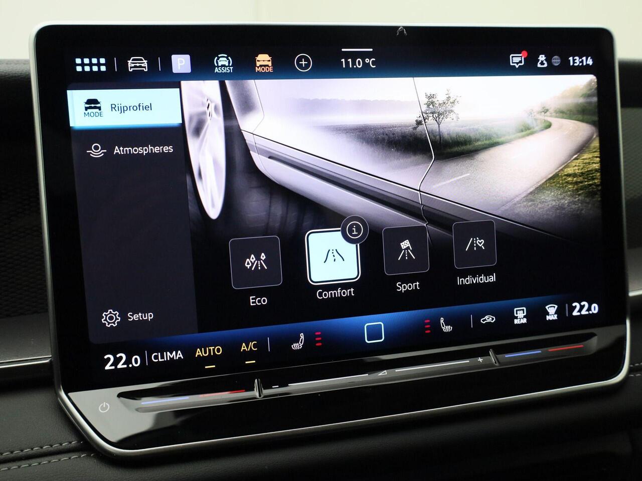 Volkswagen Tayron 1.5eTSI/150PK Life 7p. DSG · 360° Camera + Parkeersensoren · Trekhaak · Stoel-& stuurverwarming · Garantie tot mei 2025