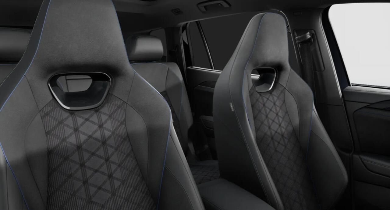 Volkswagen Tayron R-Line Edition 1.5 eHybrid 204PK Black Style