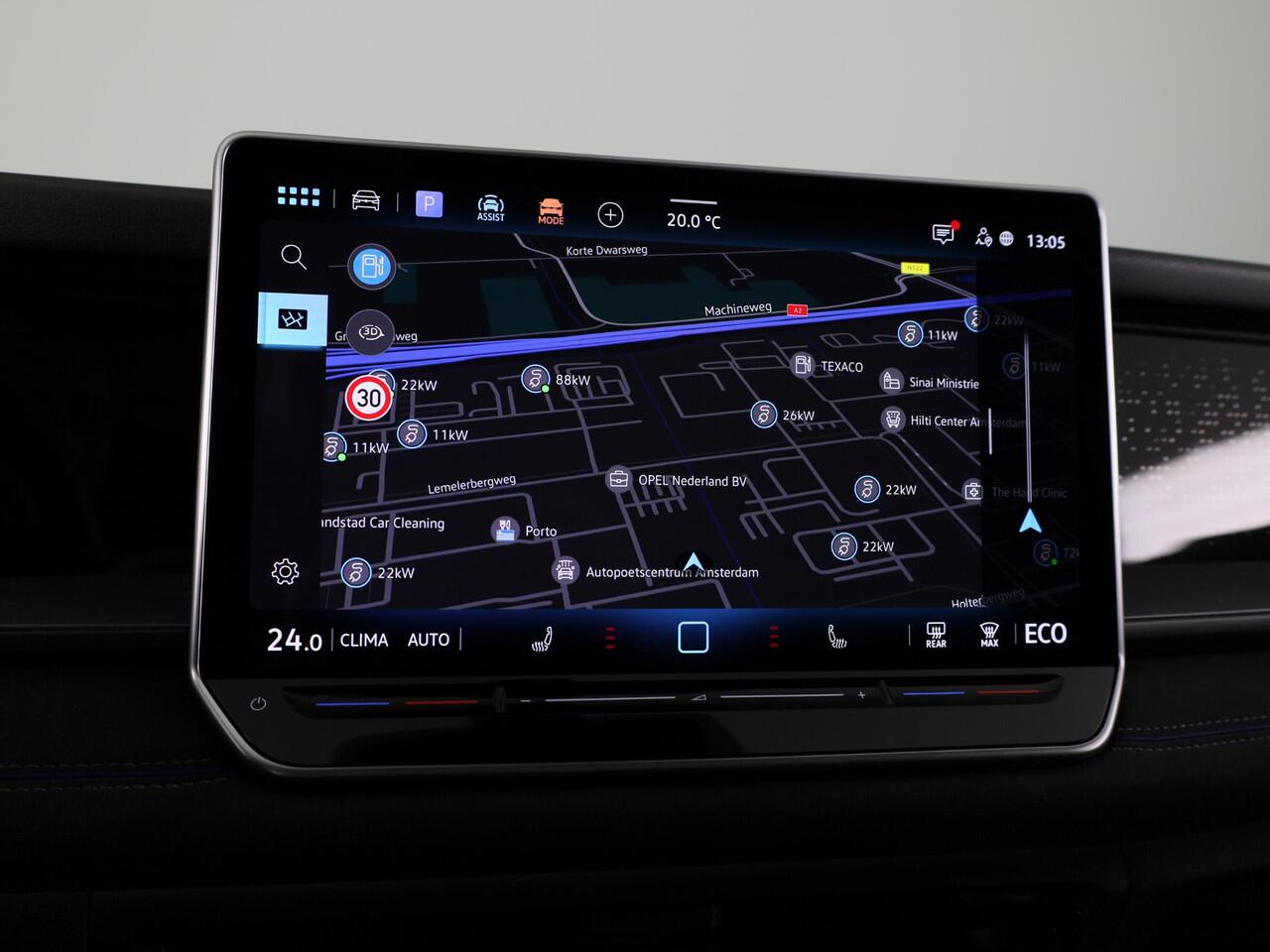 Volkswagen Tayron 1.5 eHybrid R-Line Edition 272 PK PHEV | Panorama dak | Black Style | 20"LM velgen | Stoel- en stuurverwarming | 360 graden camera |