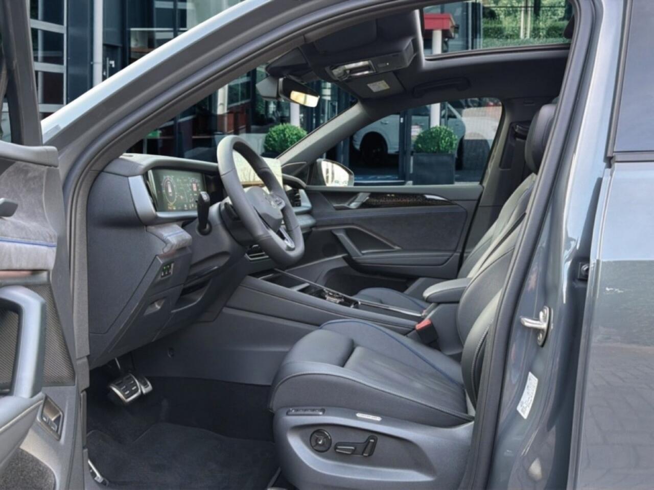 Volkswagen Tayron 1.5 TSI EHYBRID R-LINE PANO-DAK/TREKHAAK/CAMERA/MEMORY/HenK/NAVI/ACC