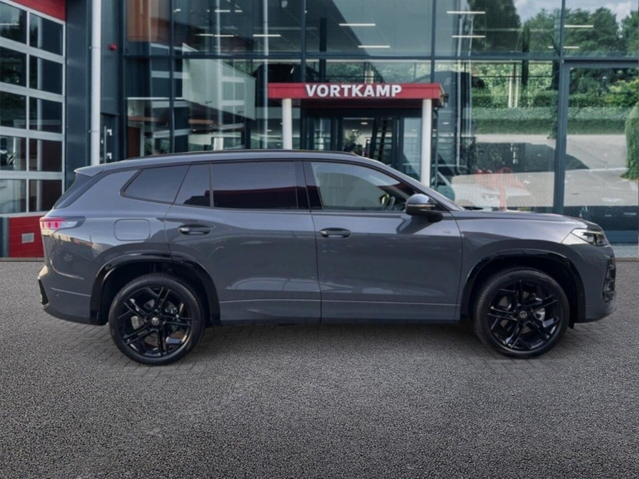 Volkswagen Tayron 1.5 TSI EHYBRID R-LINE PANO-DAK/TREKHAAK/CAMERA/MEMORY/HenK/NAVI/ACC