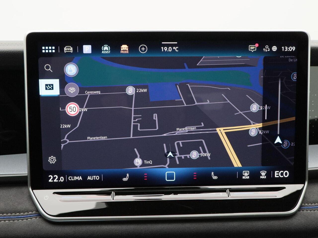 Volkswagen Tayron 1.5 eHybrid 272 Pk Automaat R-Line Edition | Black Style | Panoramadak | Trekhaak | 20 Inch | Full LED | 360 Camera