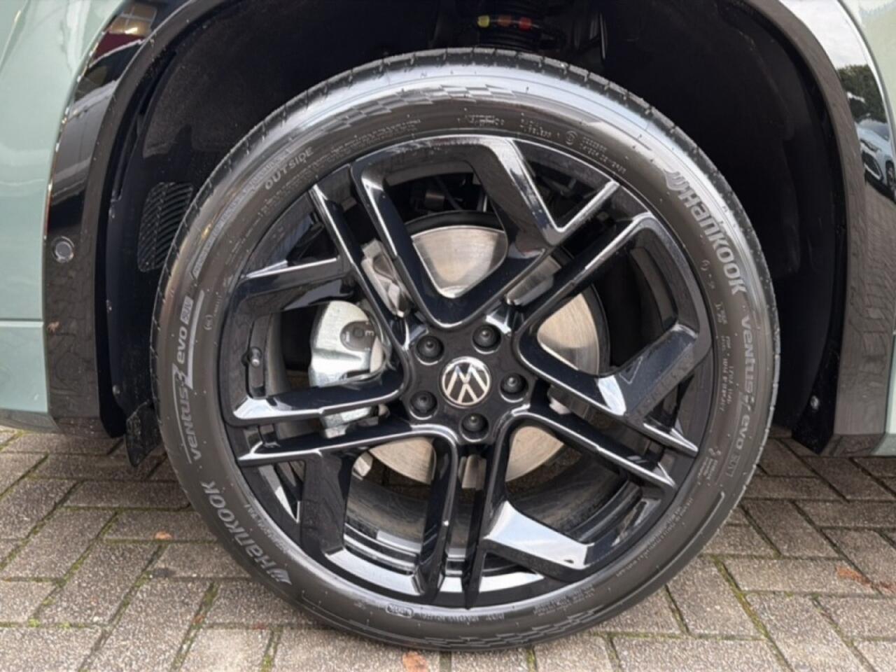 Volkswagen Tayron 1.5 TSI DSG EHYBRID 272PK R-LINE PANO.DAK/TREKHAAK/ACC/H+K/CAMERA/NAVI/CARPLAY