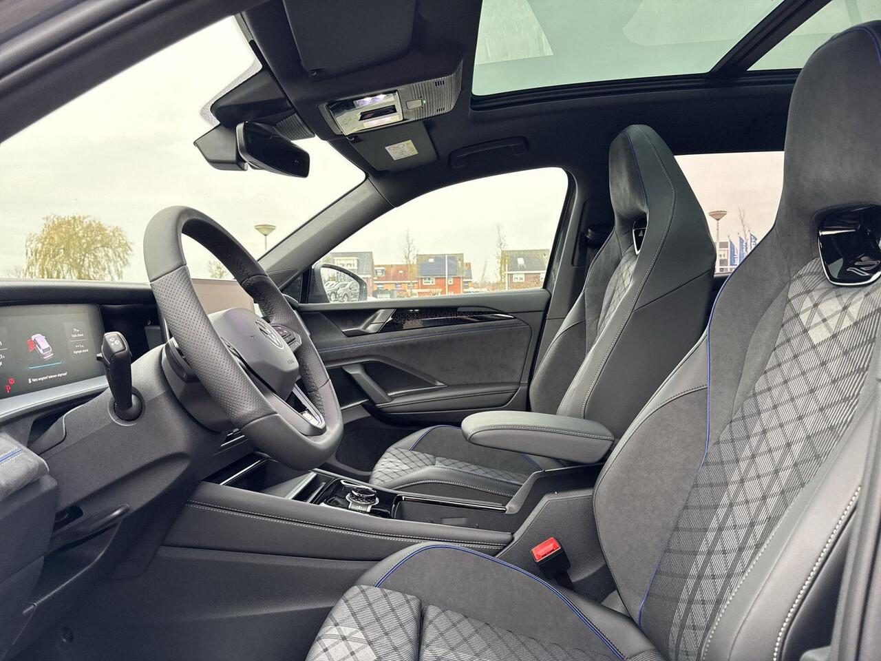 Volkswagen Tayron 1.5 eHybrid R-Line Edition | Trekhaak | Pano | 272PK | PHEV |