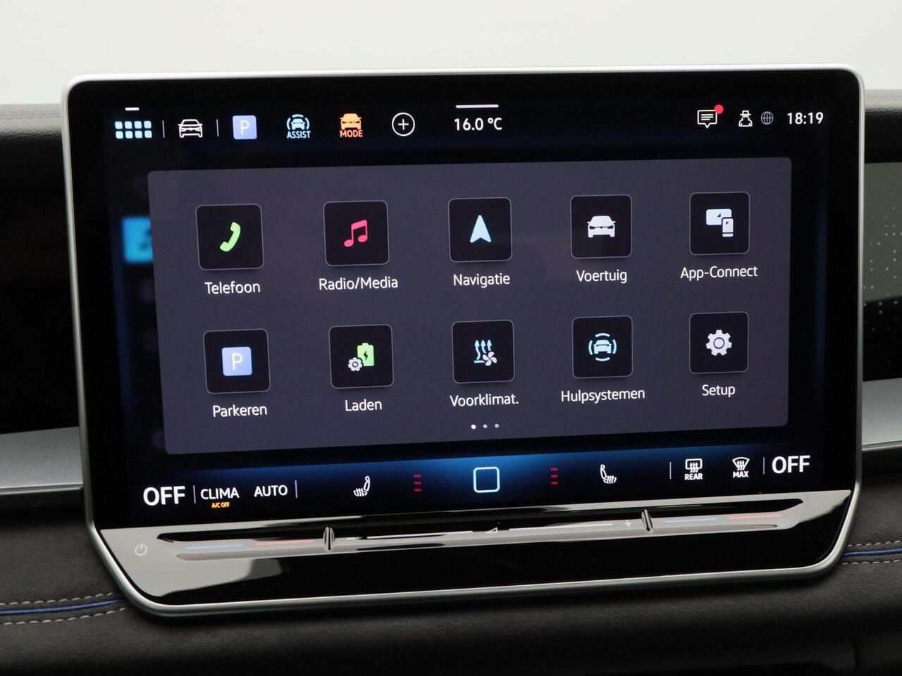 Volkswagen Tayron 1.5 eHybrid 272 Pk Automaat R-Line Edition | Black Style | Panoramadak | Trekhaak | 20 Inch | Full LED | 360 Camera