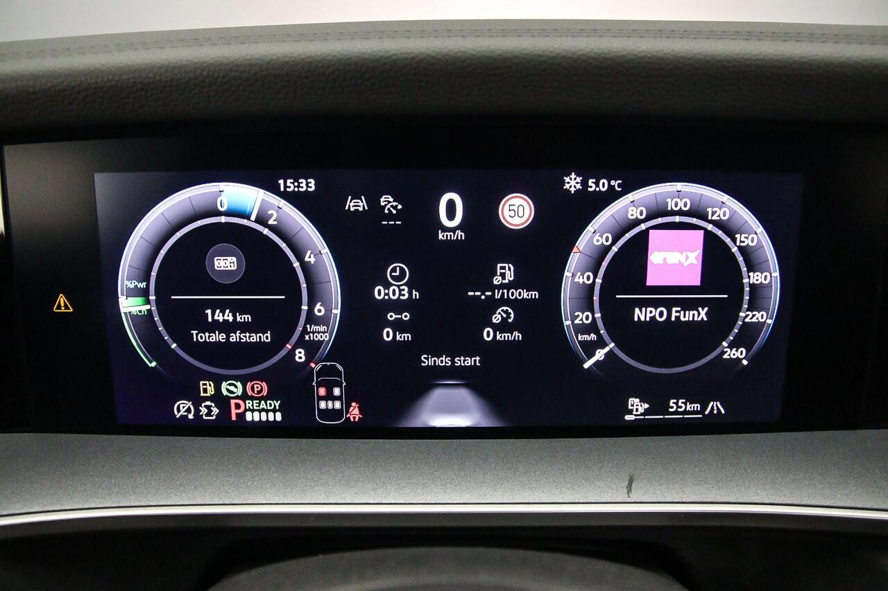 Volkswagen Tayron R-Line Edition 1.5 TSI eHybrid 272pk DSG Automaat Trekhaak, Panoramadak, Navigatie, Elektrische achterklep, Adaptive cruise control, 360 camera, Achteruitrijcamera