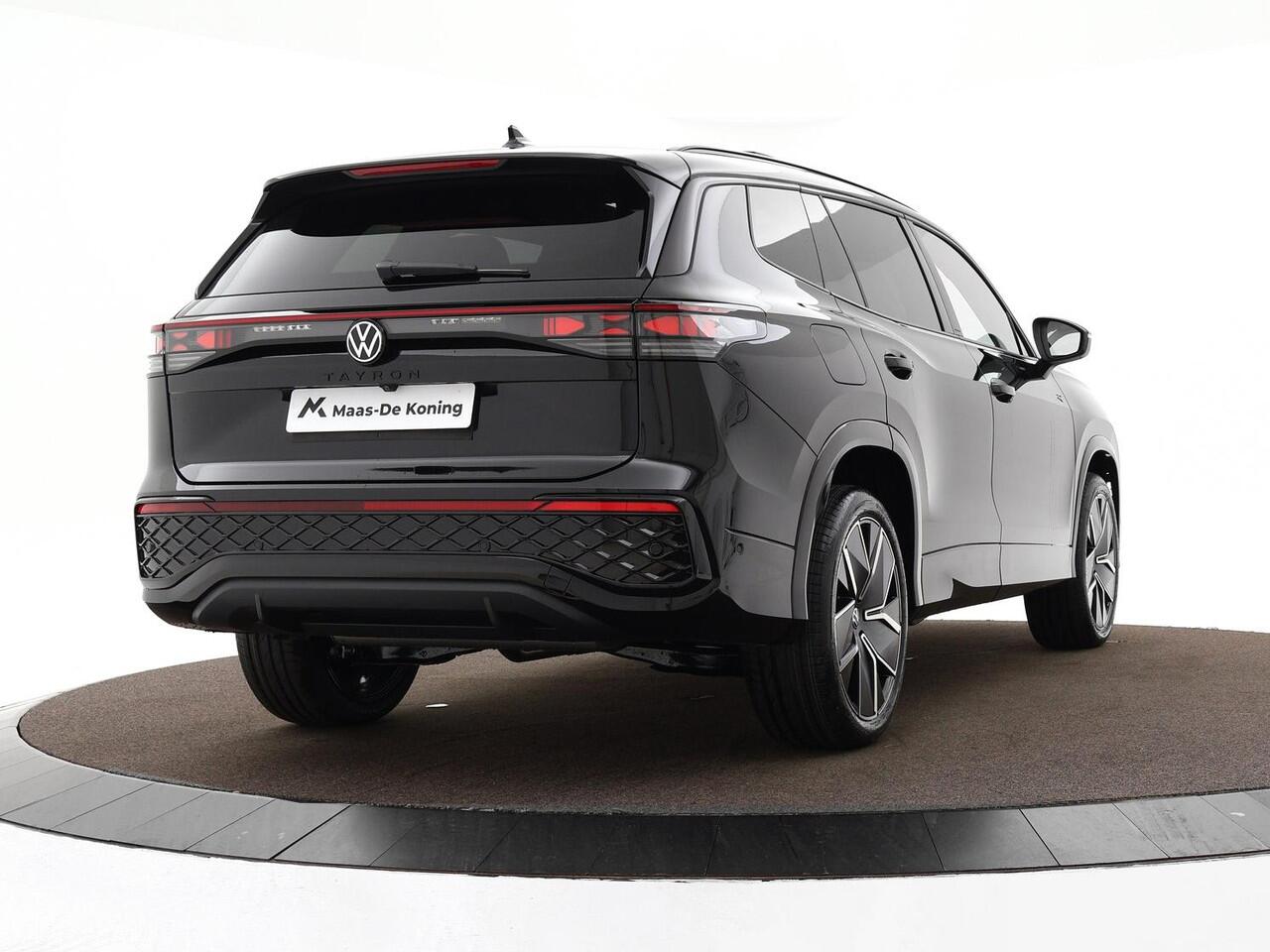 Volkswagen Tayron 1.5 eTSI 272pk PHEV DSG R-Line Edition · Camera · Panoramadak · Elek. Voorstoelen · Massage · Stoelkoeling · Keyless · 20'' Inch · Garantie t/m 14-12-2030 of 100.000km