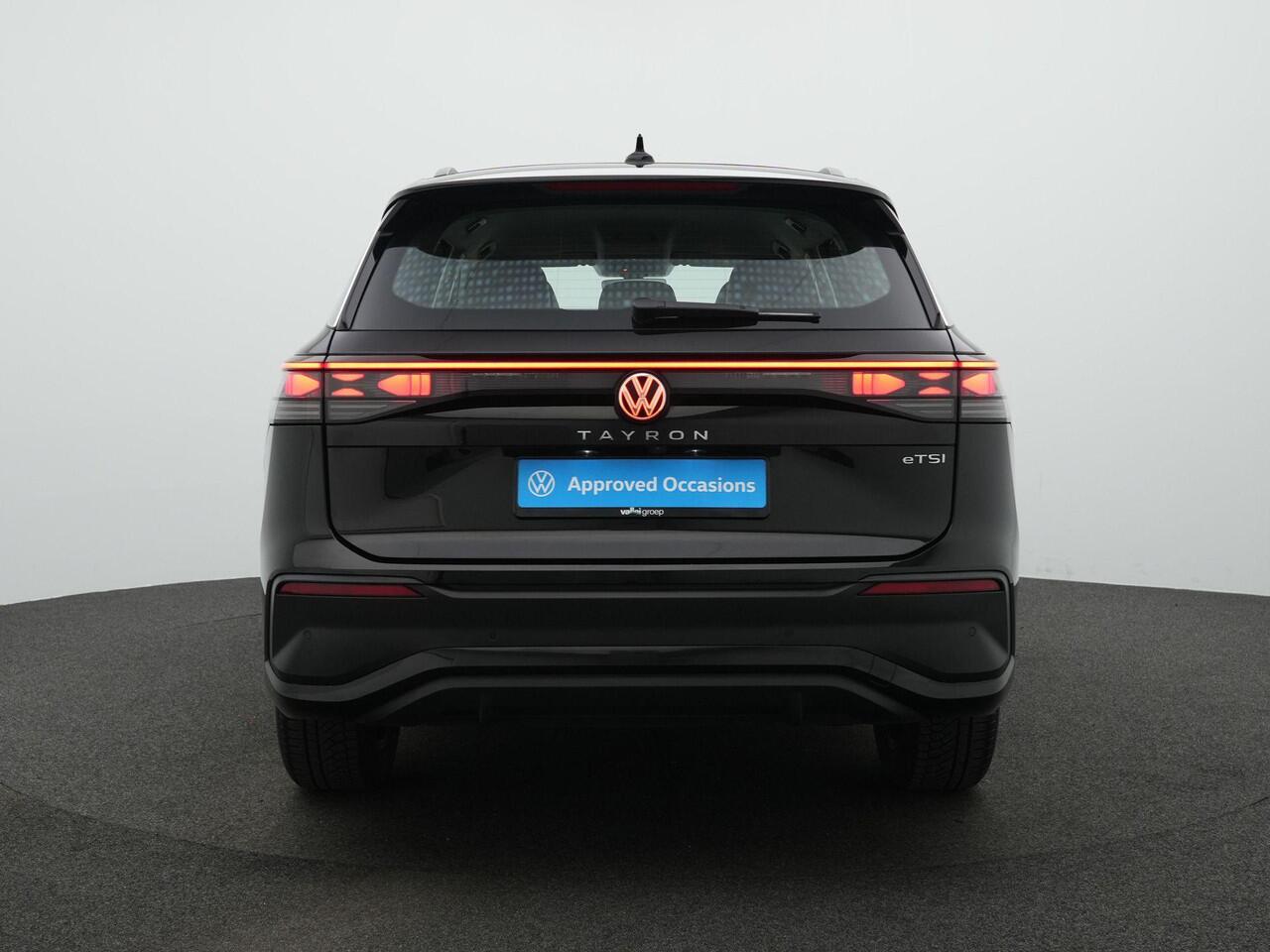 Volkswagen Tayron 7-zits 1.5 eTSI 150 pk DSG Life | Trekhaak | 360 camera | IQ Light | Stuur-/stoelverwarming | Adaptive Cruise