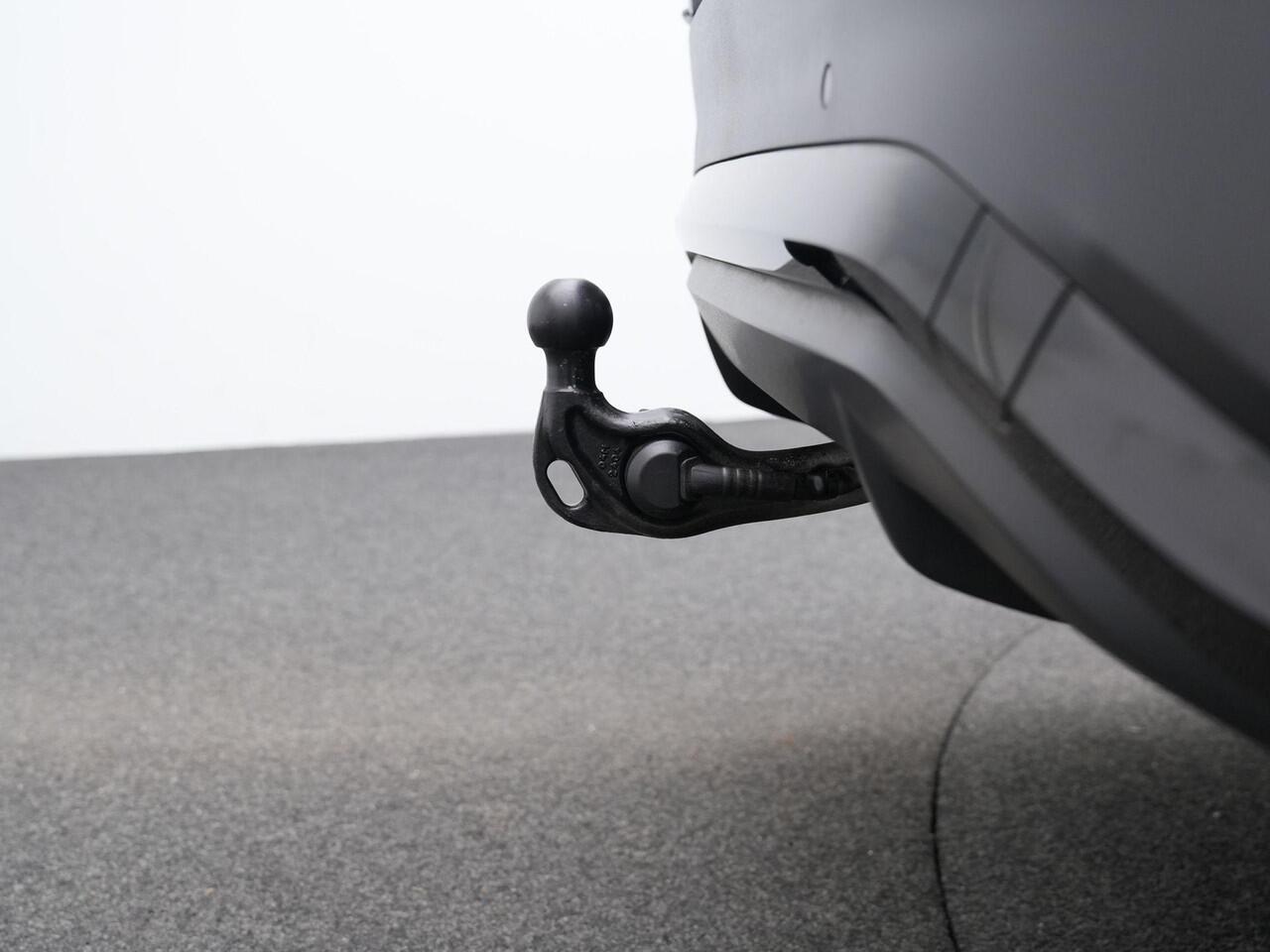 Volkswagen Tayron 7-zits 1.5 eTSI 150 pk DSG Life | Trekhaak | 360 camera | IQ Light | Stuur-/stoelverwarming | Adaptive Cruise