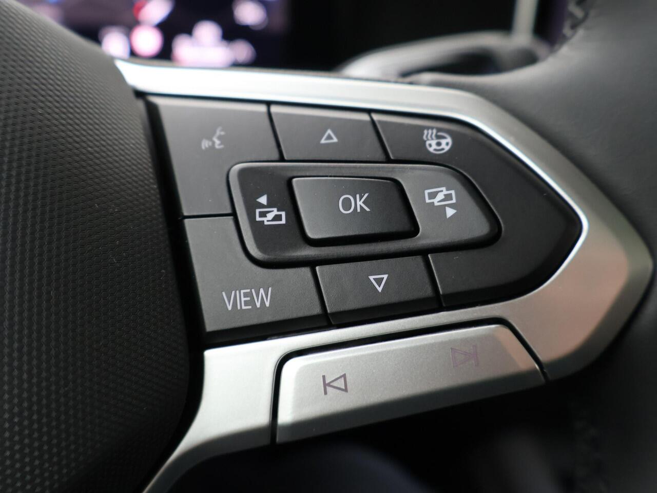 Volkswagen Tayron 1.5 eHybrid 204pk DSG Life Edition | Trekhaak wegklapbaar | Panoramadak | Stoel- & stuurwielverwarming |