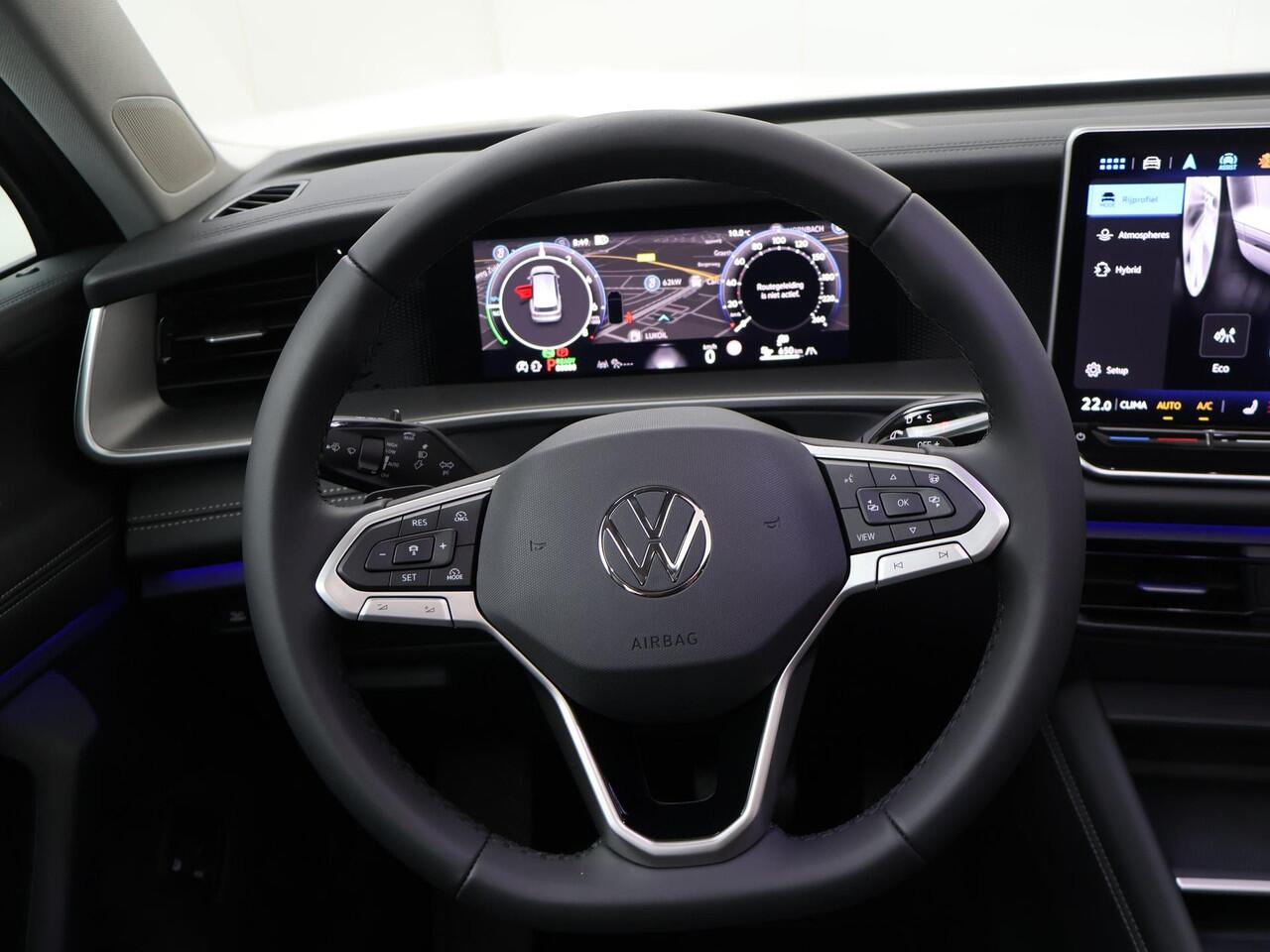 Volkswagen Tayron 1.5 eHybrid 204pk DSG Life Edition | Trekhaak wegklapbaar | Panoramadak | Stoel- & stuurwielverwarming |