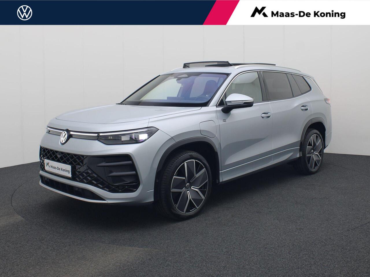 Volkswagen Tayron 1.5 eHybrid 200kW/272PK R-Line DSG · Panoramadak · 360°Camera + Parkeersensoren · Apple/Android Car Play · Garantie t/m 08-12-2030 of 100.000km