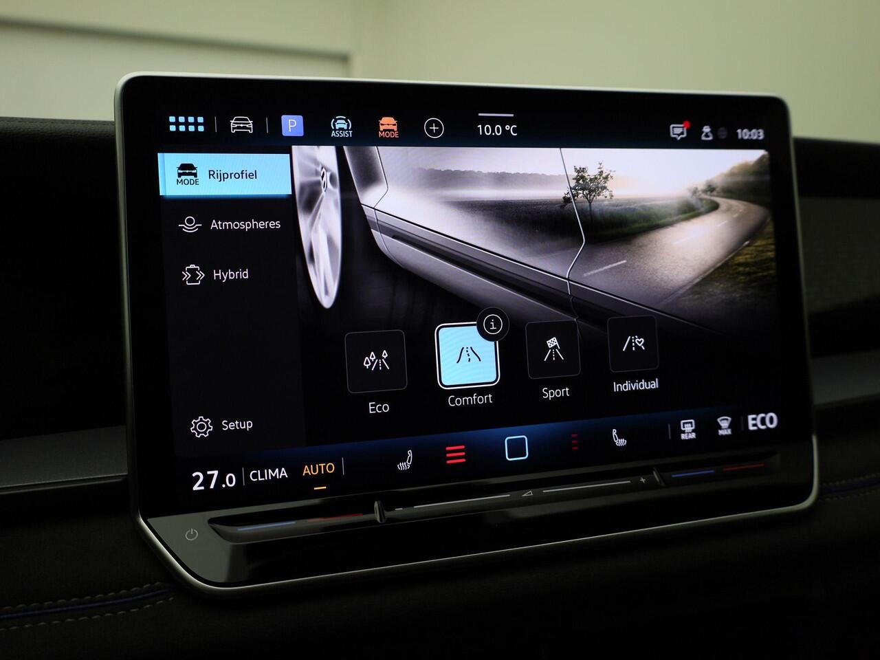 Volkswagen Tayron 1.5eHybrid 200kW/272PK R-Line · Panoramadak · Camera + Parkeersensoren · Apple/Android · Garantie t/m 08-12-2030 of 100000km