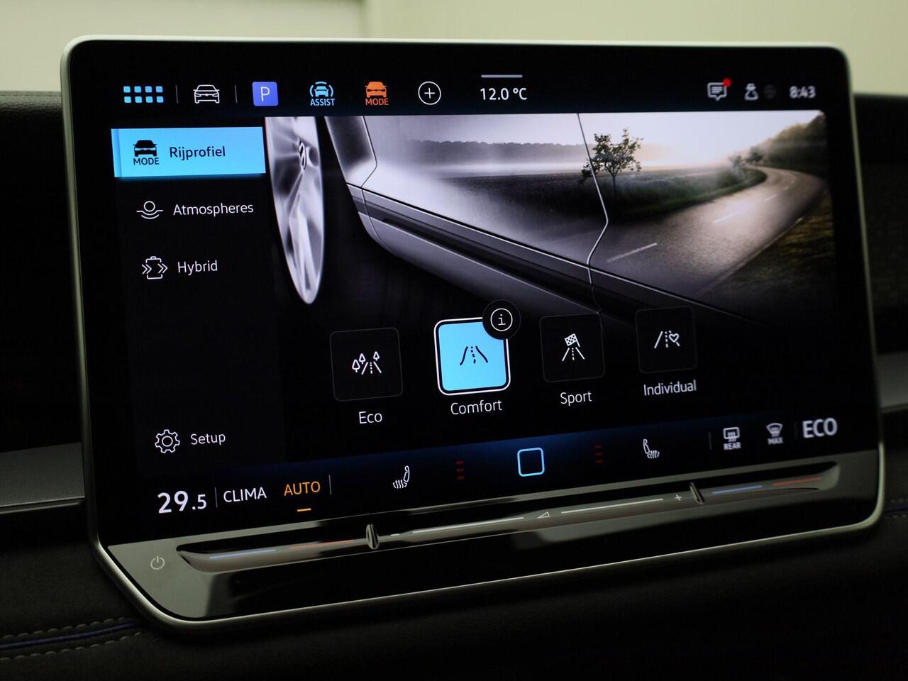 Volkswagen Tayron 1.5 eHybrid 272PK R-Line Edition DSG · Panoramadak · Apple/Android · Camera + Parkeersensoren · Garantie t/m 29-12-2030 of 100000km