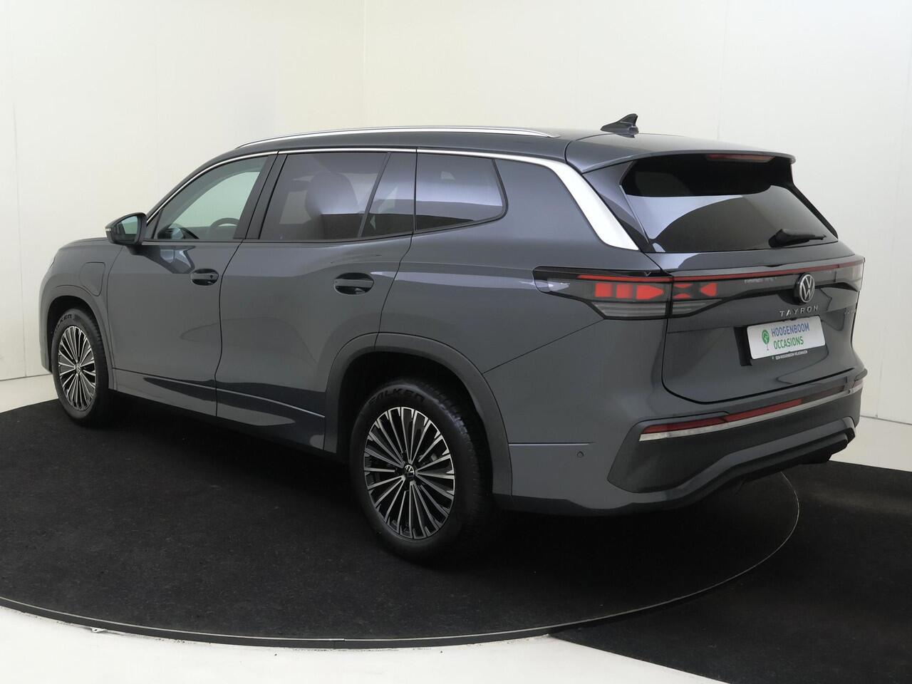 Volkswagen Tayron 1.5 eHybrid Elegance | SoH 100% | Trekhaak | Parkeerassistent | 360 camera | Dodehoek detectie | Adaptieve demping | Keyless | Adaptieve cruise control | Navigatie |