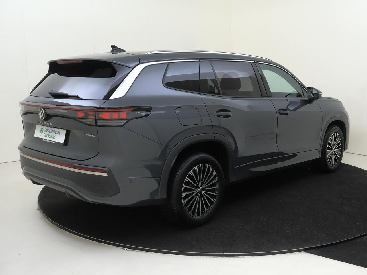Volkswagen Tayron 1.5 eHybrid Elegance | SoH 100% | Trekhaak | Parkeerassistent | 360 camera | Dodehoek detectie | Adaptieve demping | Keyless | Adaptieve cruise control | Navigatie |